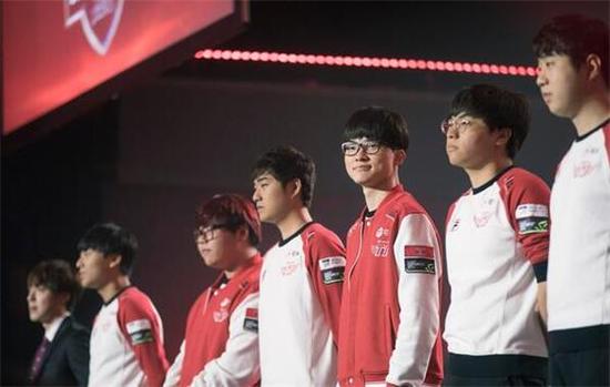 方前锋获得 方前锋获得