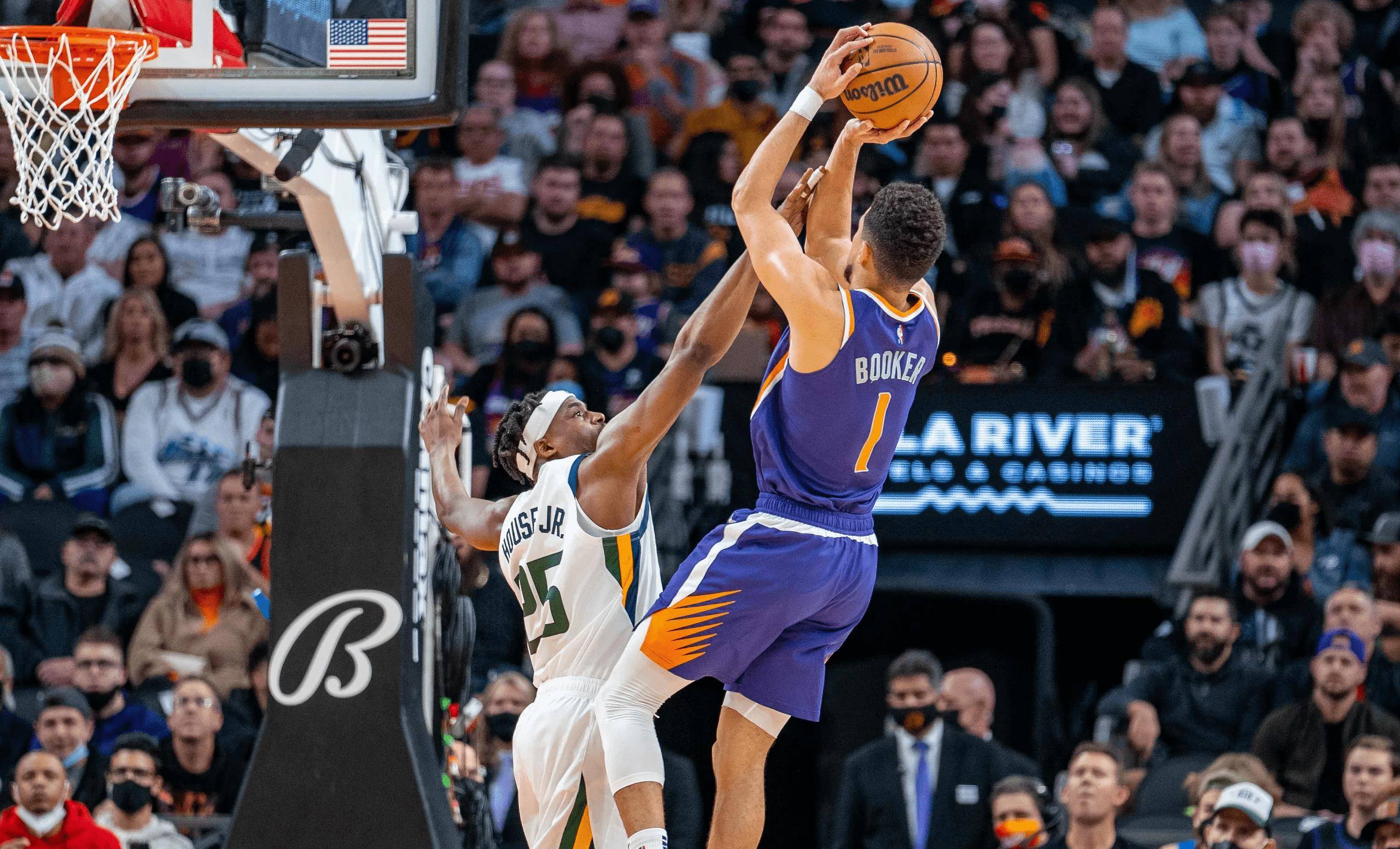 抛跳动作完 抛跳动作完