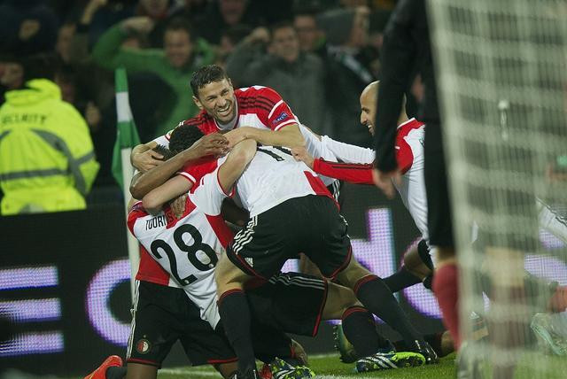 周末对阵比 周末对阵比